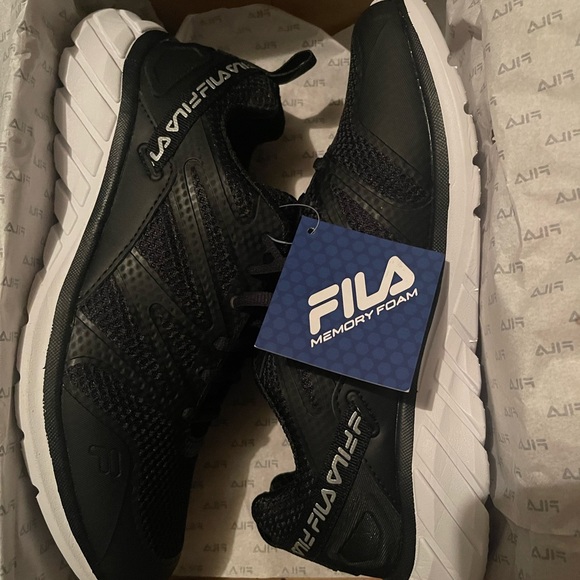 ❌FILA Memory Cryptonic 9❌ - Picture 6 of 7